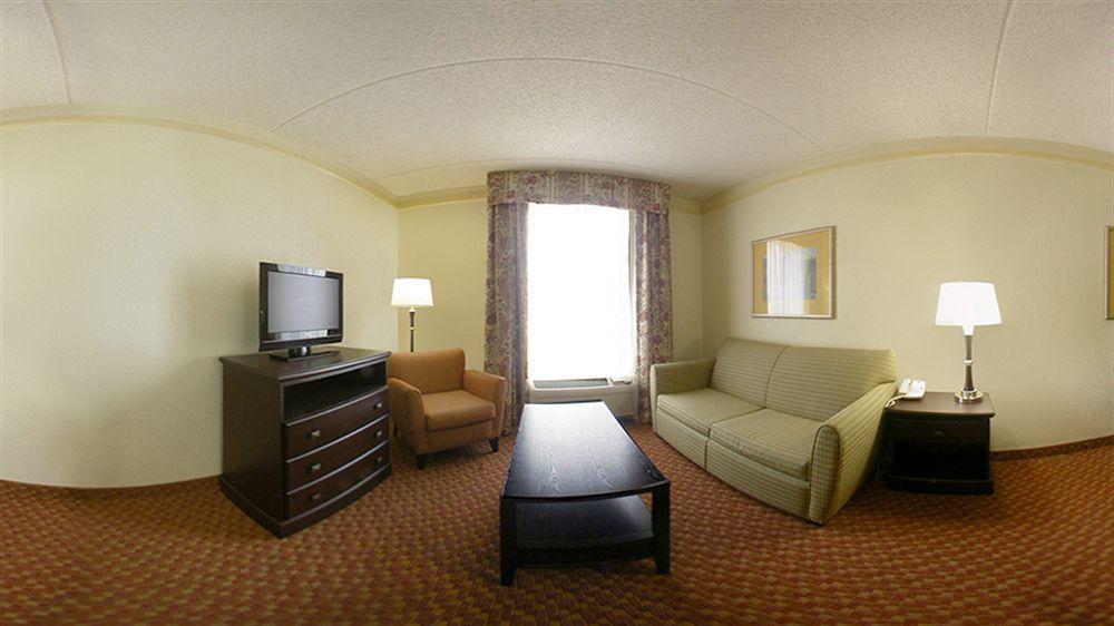 Holiday Inn Express Hotel & Suites Midlothian Turnpike By Ihg North Chesterfield Εξωτερικό φωτογραφία